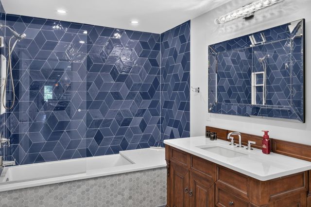 20 Circle Drive, South Chatham, MA 02659