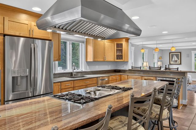 20 Circle Drive, South Chatham, MA 02659