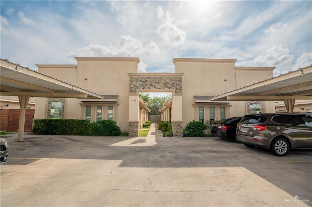 1711 W Smith Drive 3, Pharr, TX 78577
