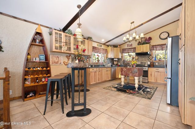 629 Flat Creek Rd, St. Maries, ID 83861