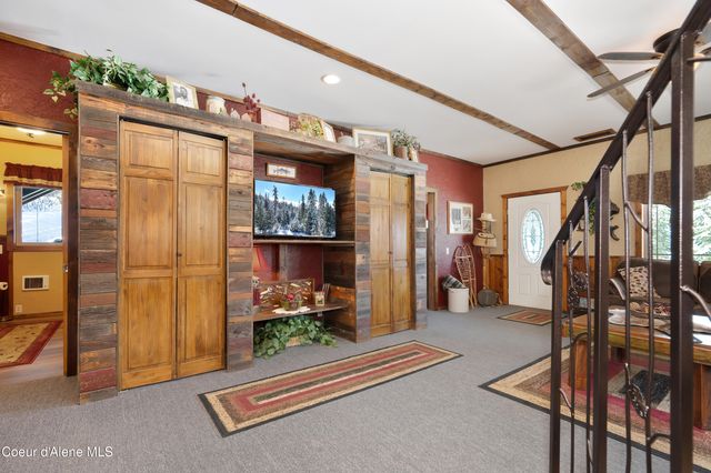 629 Flat Creek Rd, St. Maries, ID 83861