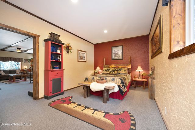 629 Flat Creek Rd, St. Maries, ID 83861