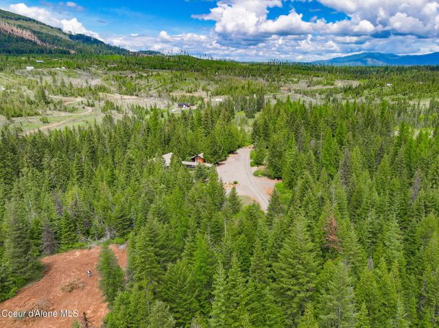 629 Flat Creek Rd, St. Maries, ID 83861