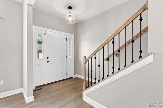 5150 Greensfelder Valley Court, Eureka, MO 63025