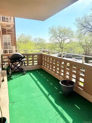 151-35 84th Street 2M, Howard Beach, NY 11414