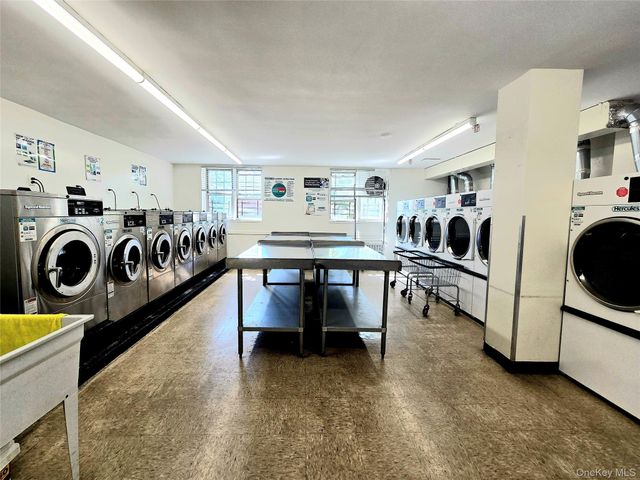 151-35 84th Street 2M, Howard Beach, NY 11414