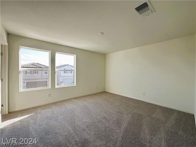7024 Cottage Vista Avenue, Las Vegas, NV 89113