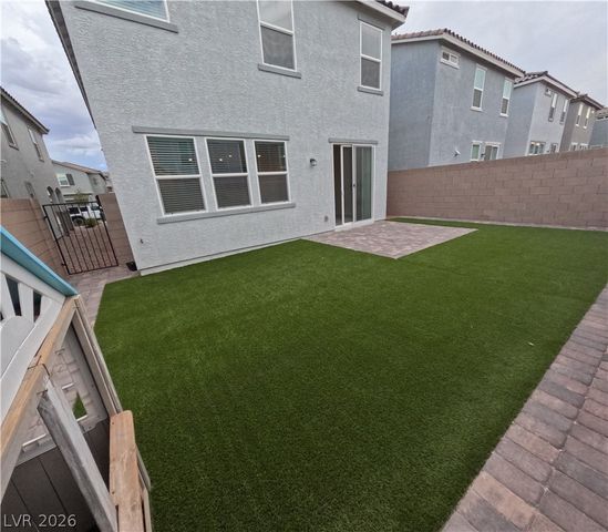 7024 Cottage Vista Avenue, Las Vegas, NV 89113