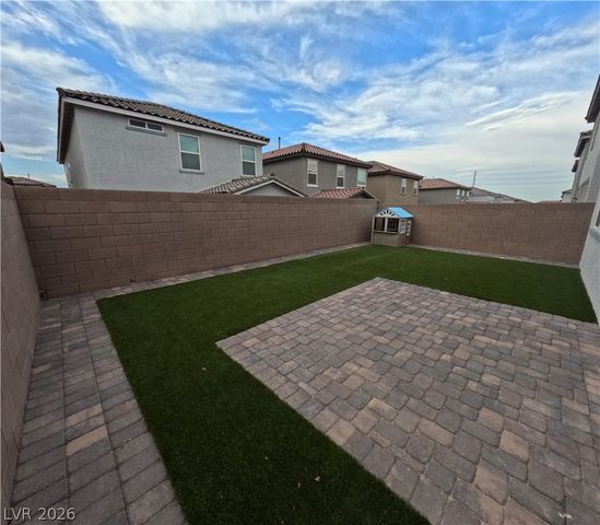 7024 Cottage Vista Avenue, Las Vegas, NV 89113