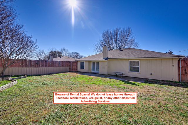 832 Blue Ridge Drive, Burleson, TX 76028