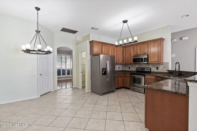 3801 HIDDEN VIEW Drive, Orange Park, FL 32065