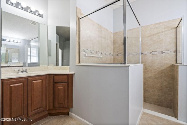 3801 HIDDEN VIEW Drive, Orange Park, FL 32065