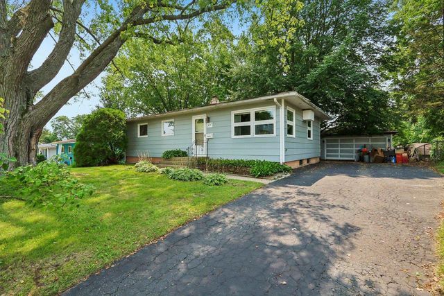 1937 Tennyson Lane, Madison, WI 53704