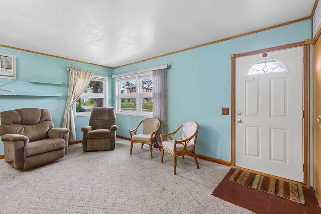 1937 Tennyson Lane, Madison, WI 53704