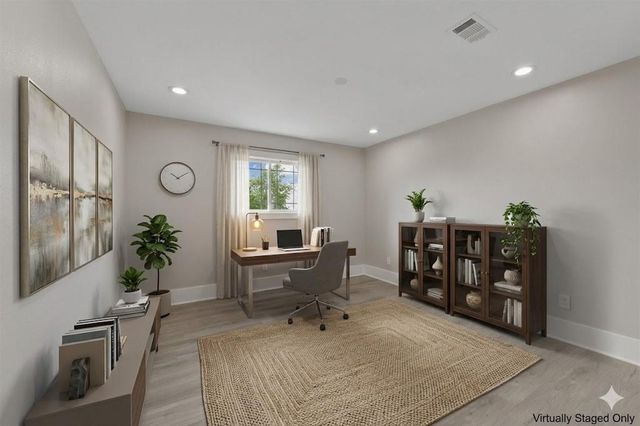 1900 Lezak Road, Sealy, TX 77474