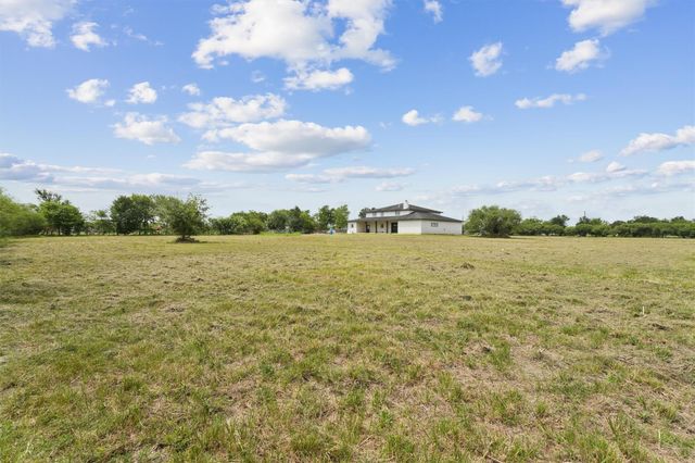 1900 Lezak Road, Sealy, TX 77474