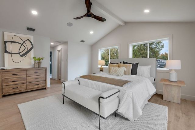 1018 Grandview Avenue, Dallas, TX 75223