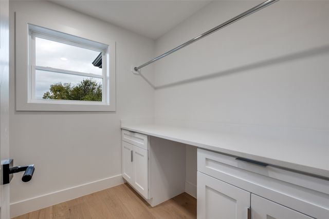 1018 Grandview Avenue, Dallas, TX 75223