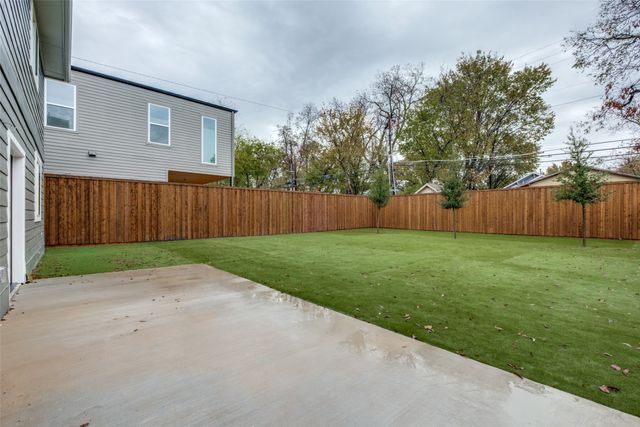 1018 Grandview Avenue, Dallas, TX 75223