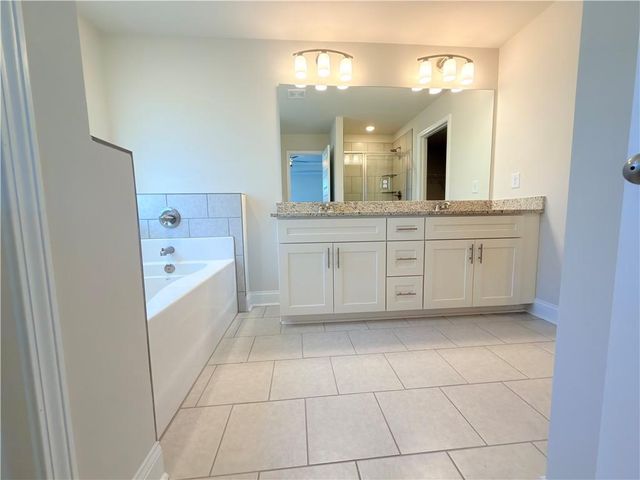 470 HELLEN VALLEY Drive, Braselton, GA 30517