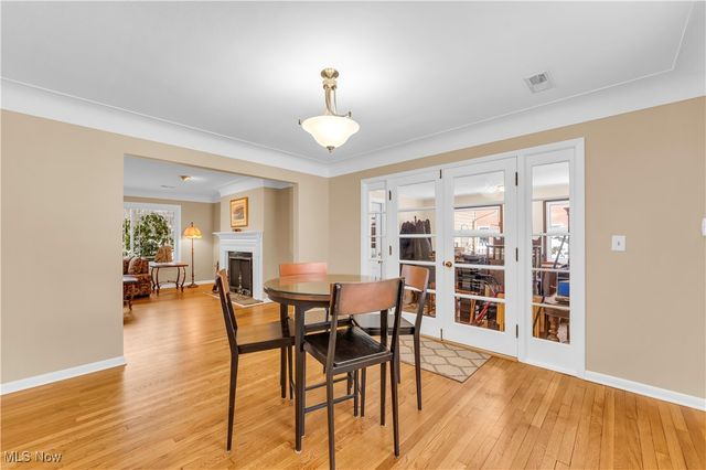 8556 Brecksville Road, Brecksville, OH 44141