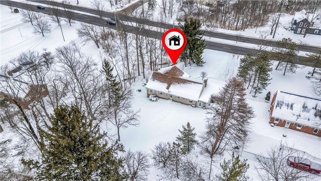 8556 Brecksville Road, Brecksville, OH 44141