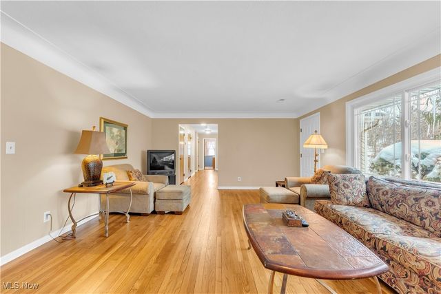 8556 Brecksville Road, Brecksville, OH 44141