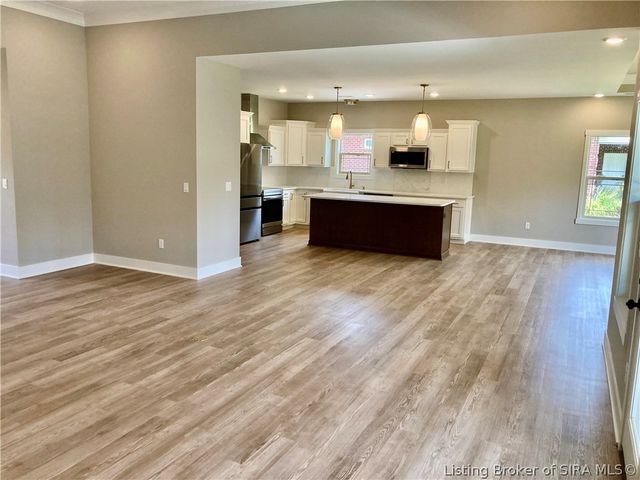 12312 Greenbriar Boulevard, Sellersburg, IN 47172