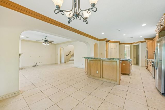 1611 Copperas Cove, Houston, TX 77077