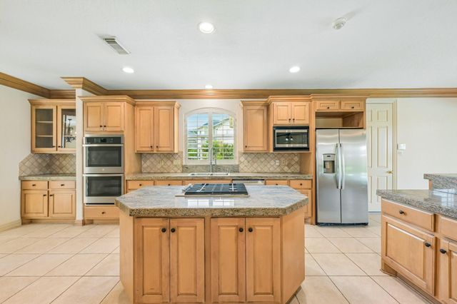 1611 Copperas Cove, Houston, TX 77077