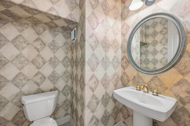 1611 Copperas Cove, Houston, TX 77077