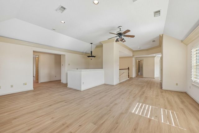 1611 Copperas Cove, Houston, TX 77077