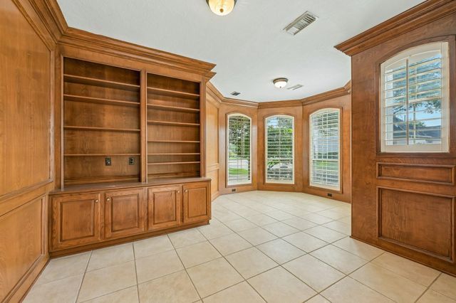 1611 Copperas Cove, Houston, TX 77077