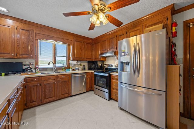106 Northwood Road, Washington, NC 27889
