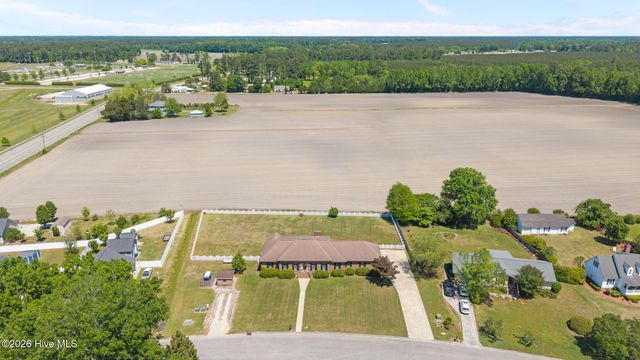 106 Northwood Road, Washington, NC 27889