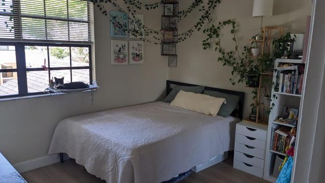 353 NW 103rd Terrace, Pembroke Pines, FL 33026