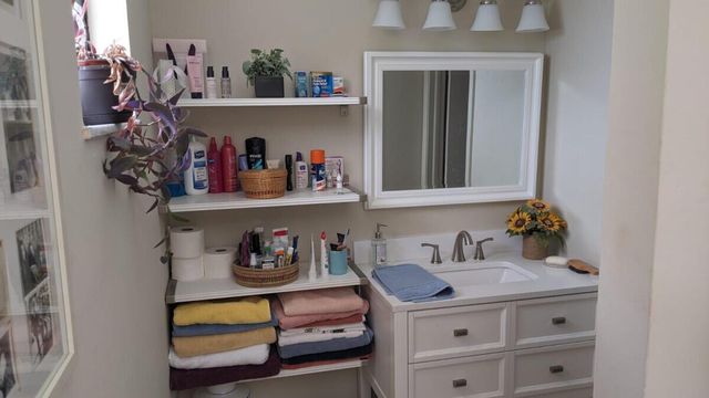 353 NW 103rd Terrace, Pembroke Pines, FL 33026