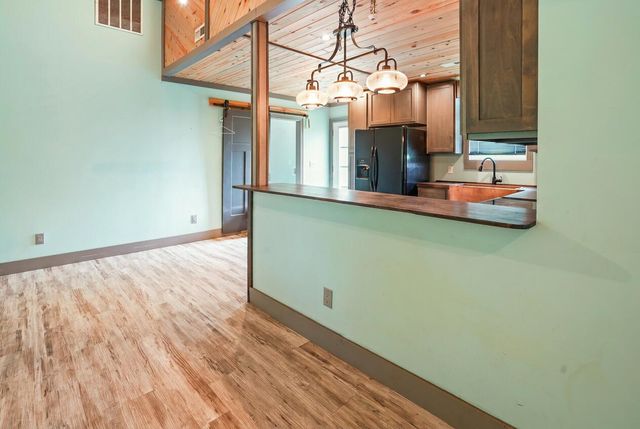 483 Kentucky 70, Eubank, KY 42567