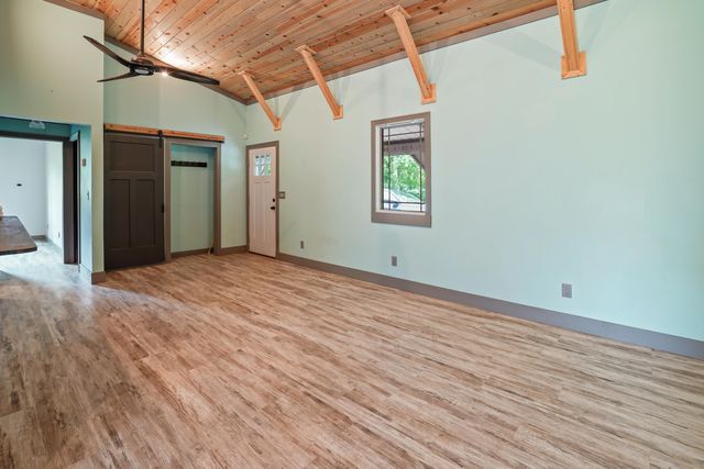 483 Kentucky 70, Eubank, KY 42567