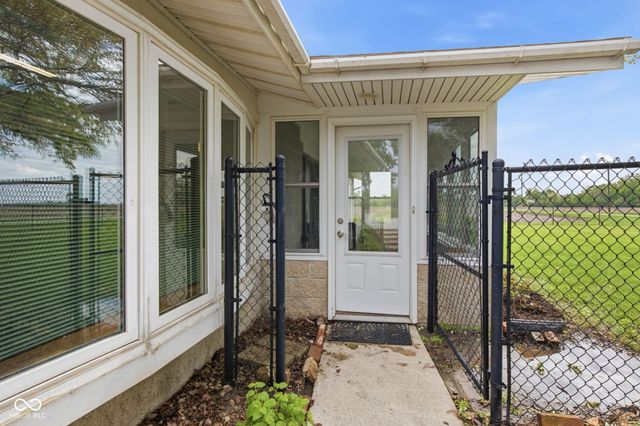 240 E 450 South, Atlanta, IN 46031