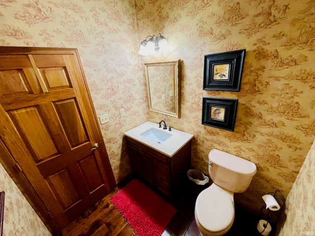 7697 20th Road, Argos, IN 46501