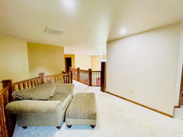 7697 20th Road, Argos, IN 46501