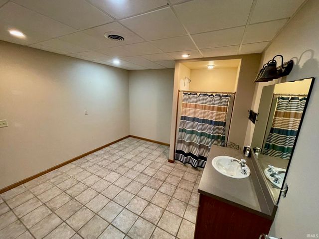 7697 20th Road, Argos, IN 46501