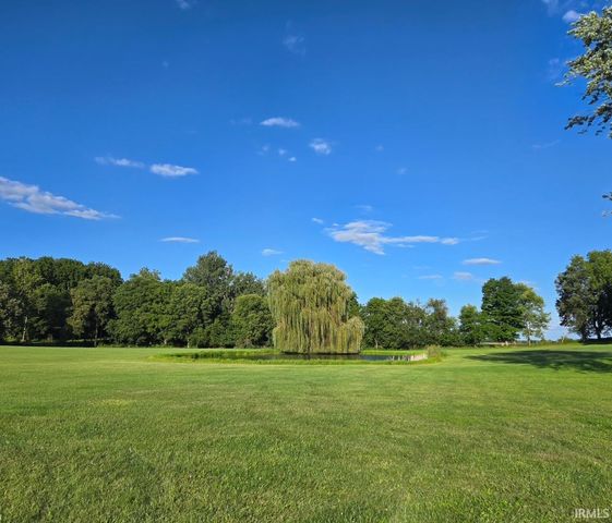 7697 20th Road, Argos, IN 46501