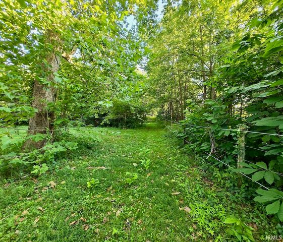 7697 20th Road, Argos, IN 46501