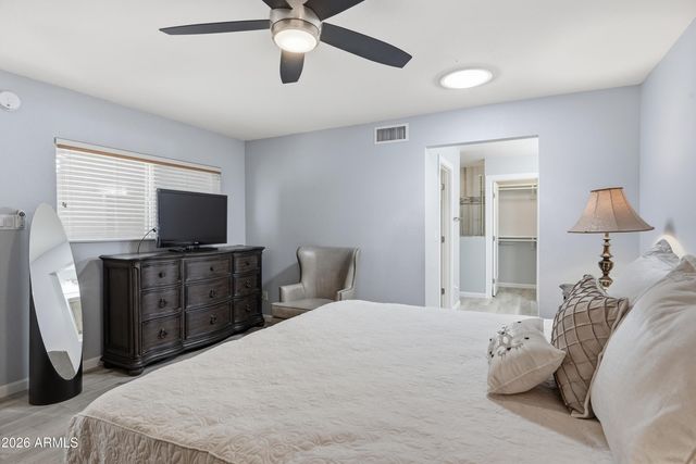 8198 E DEL CAVERNA Drive, Scottsdale, AZ 85258