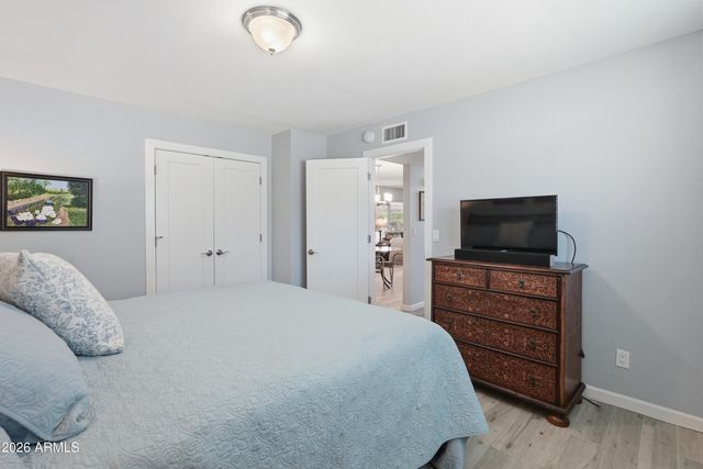 8198 E DEL CAVERNA Drive, Scottsdale, AZ 85258