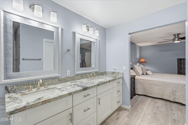 8198 E DEL CAVERNA Drive, Scottsdale, AZ 85258