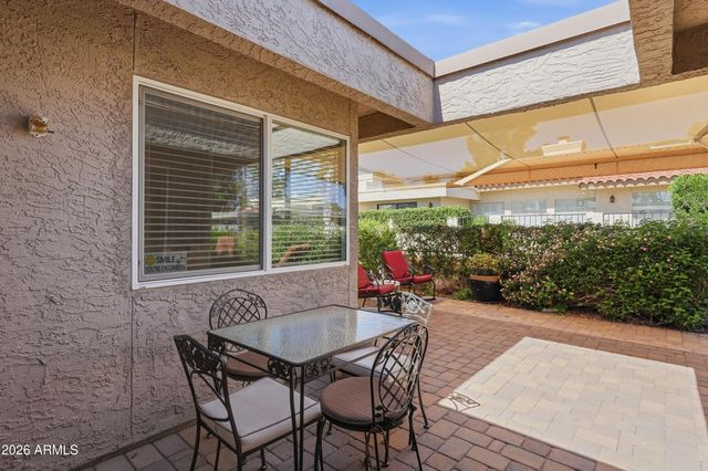 8198 E DEL CAVERNA Drive, Scottsdale, AZ 85258