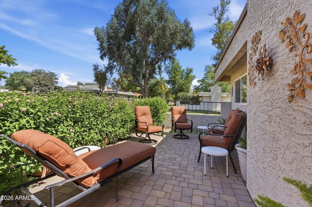 8198 E DEL CAVERNA Drive, Scottsdale, AZ 85258